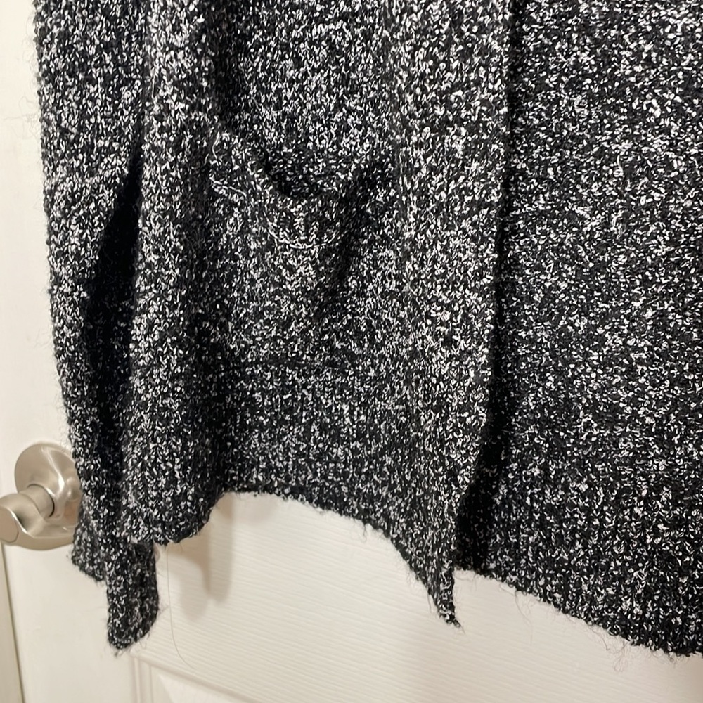 Loft Crew Neck Cardigan Sweater - Picture 5 of 6